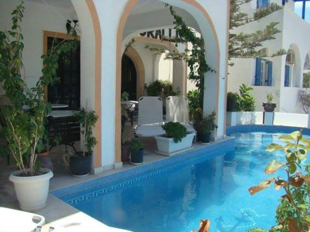 Hotel Koralli Kamári Exteriér fotografie